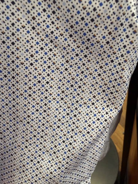 BOYS PERFORMANCE SHIRT - WHITE PRINT