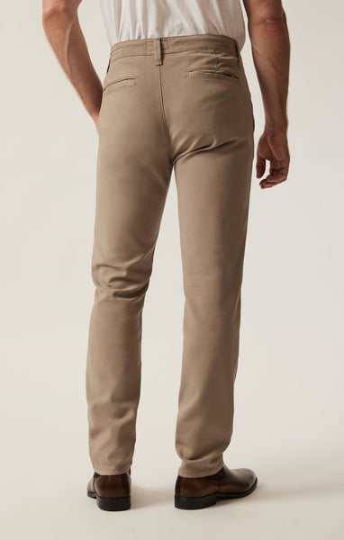 VERONA PERFORMANCE CHINO - VIN KHAKI