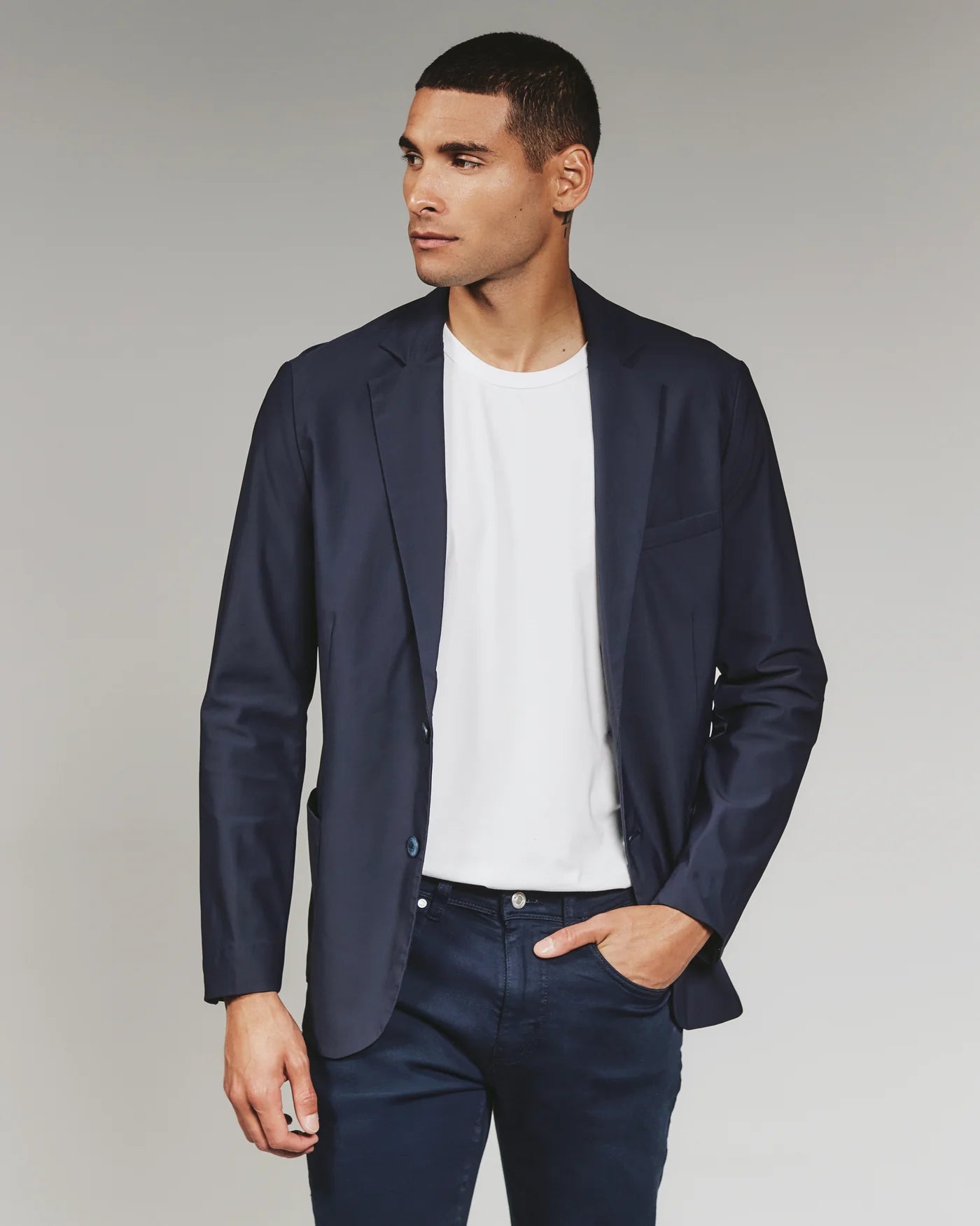 ZUMA TRAVEL JACKET - NAVY