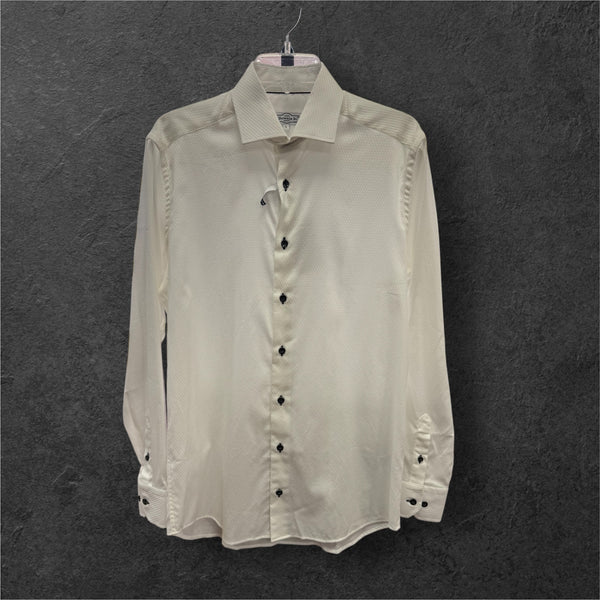 TONAL W/ CONTRAST BUTTONS - W/BLACK