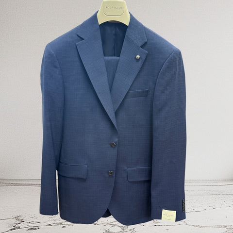 A BEAUTIFUL WOOL SUIT - BLUE