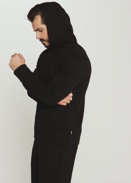 ELEVATE HOODIE - BLACK