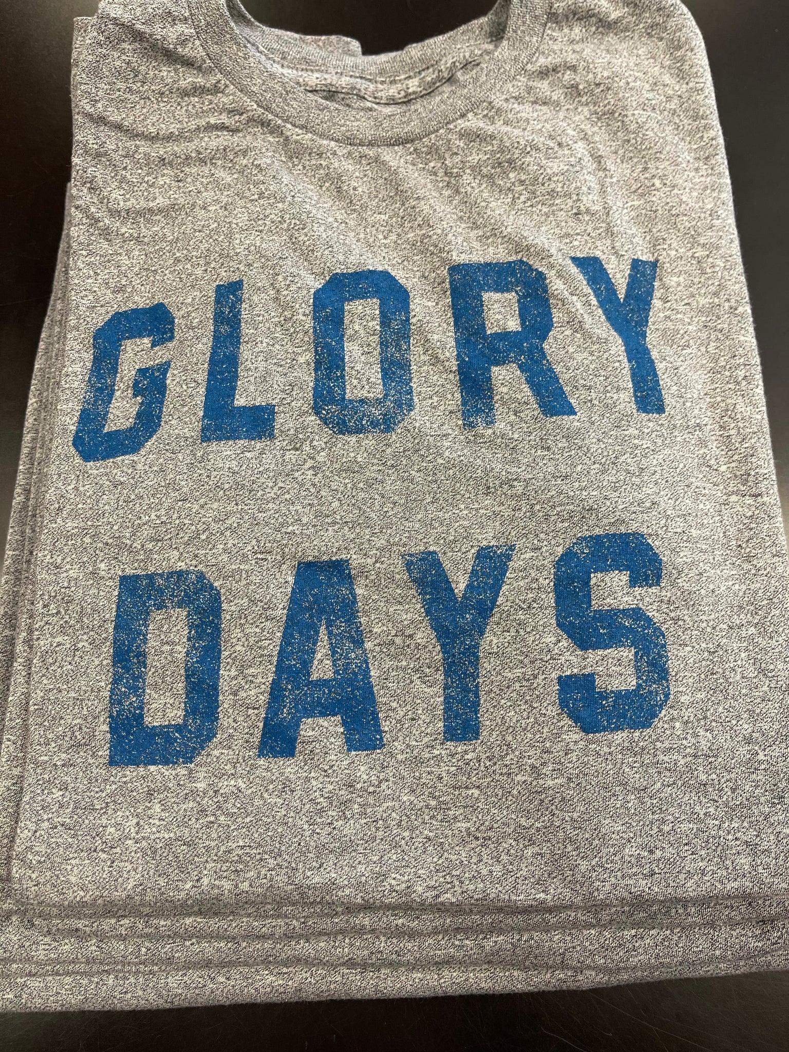 MUSIC TEE - GLORY DAYS