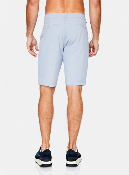 MOMENTUM HYBRID SHORT - LT BLUE